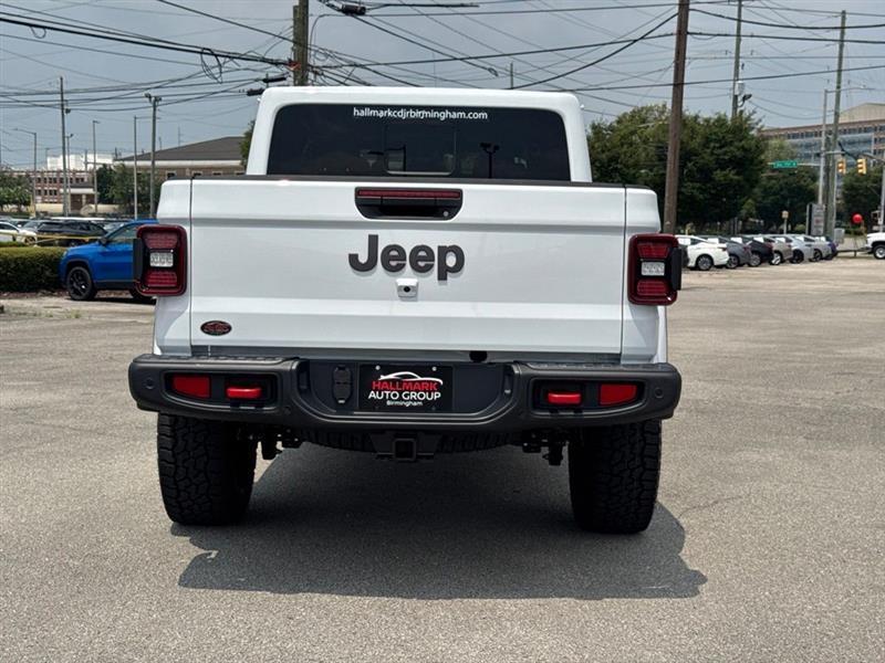 Jeep Gladiator  2026