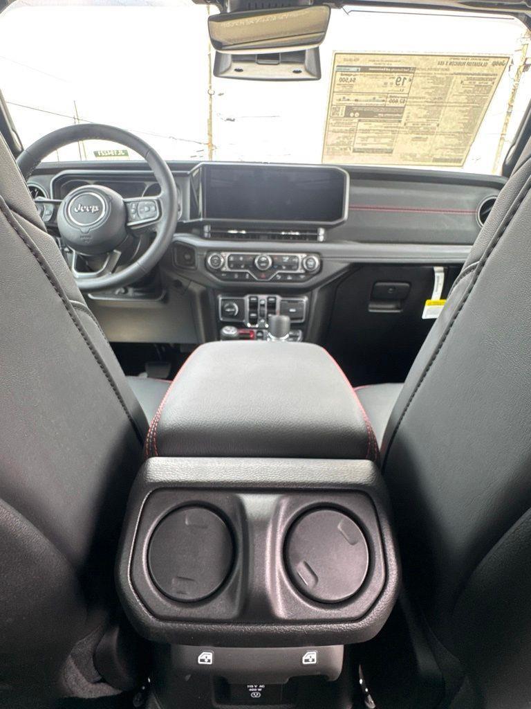Jeep Gladiator  2026