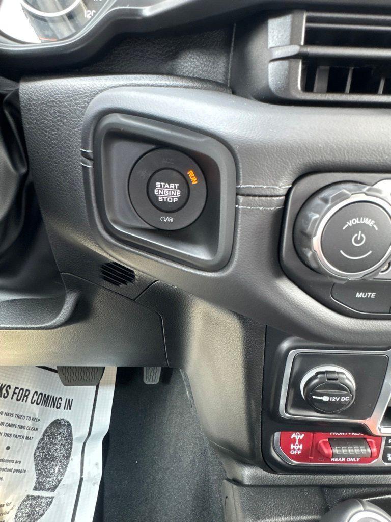 Jeep Gladiator  2026