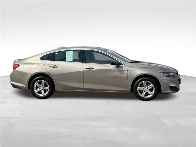 Chevrolet Malibu  2023