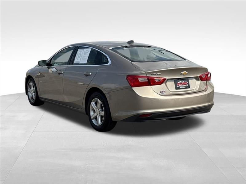 Chevrolet Malibu  2023