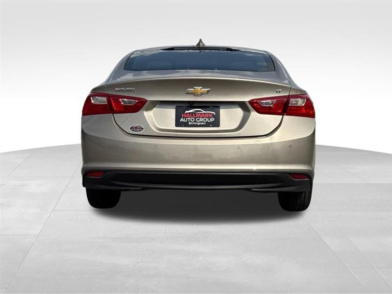 Chevrolet Malibu  2023