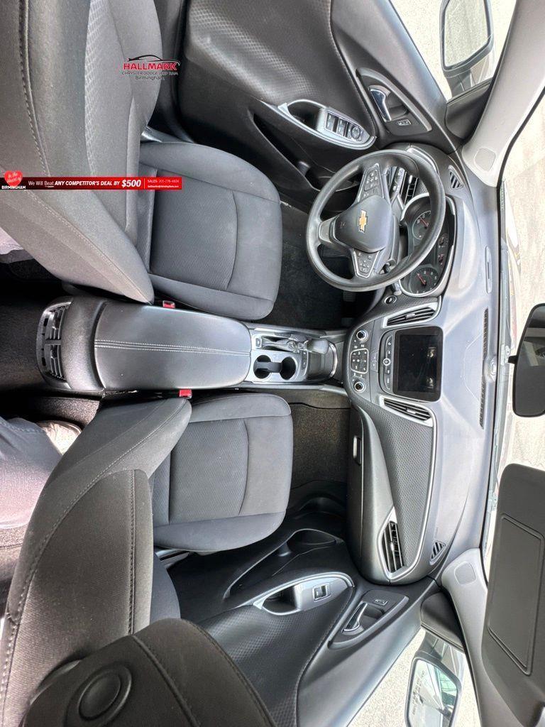Chevrolet Malibu  2023