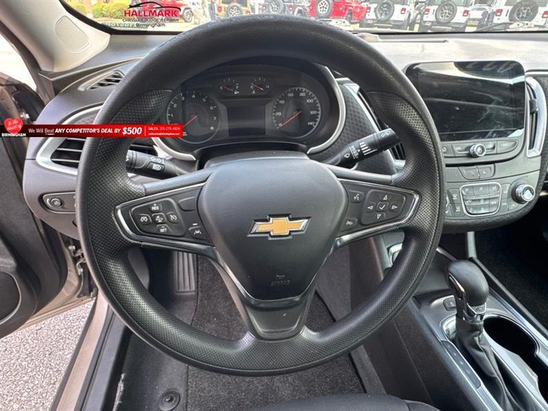 Chevrolet Malibu  2023