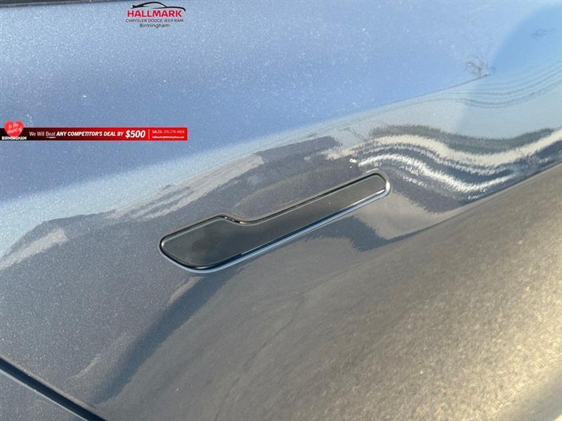 Tesla Model 3  2021