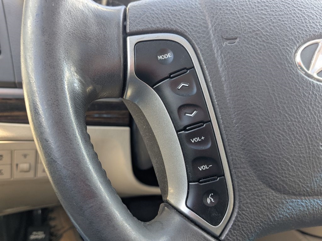 Hyundai Santa Fe  2012 Hyundai Santa Fe  2012