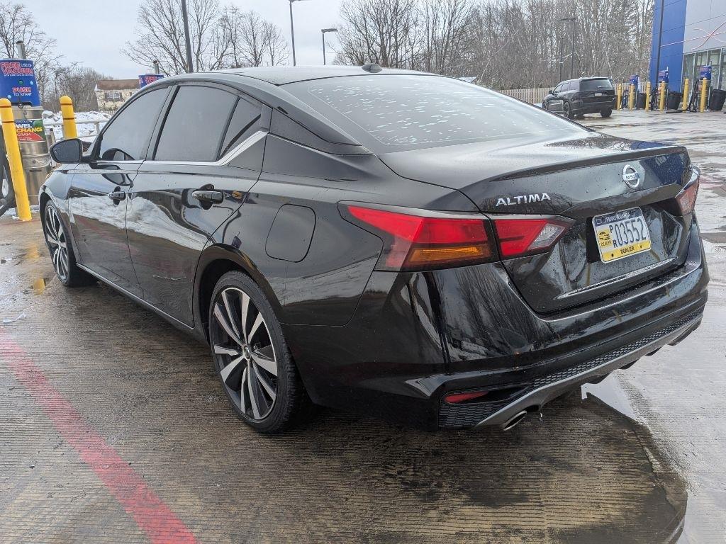 Nissan Altima  2019
