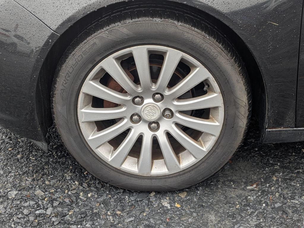 Buick Regal  2011 Buick Regal  2011