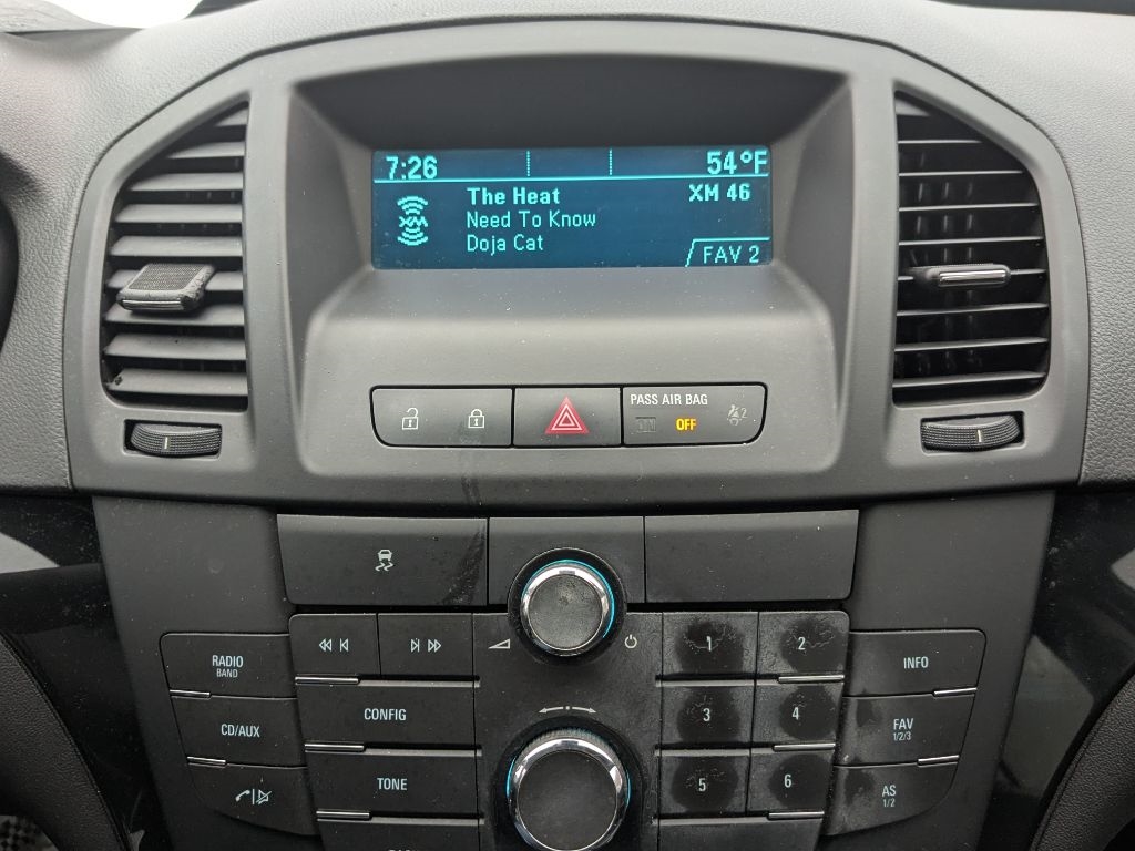 Buick Regal  2011 Buick Regal  2011