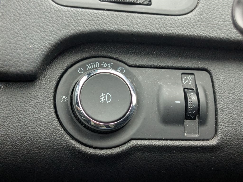 Buick Regal  2011 Buick Regal  2011