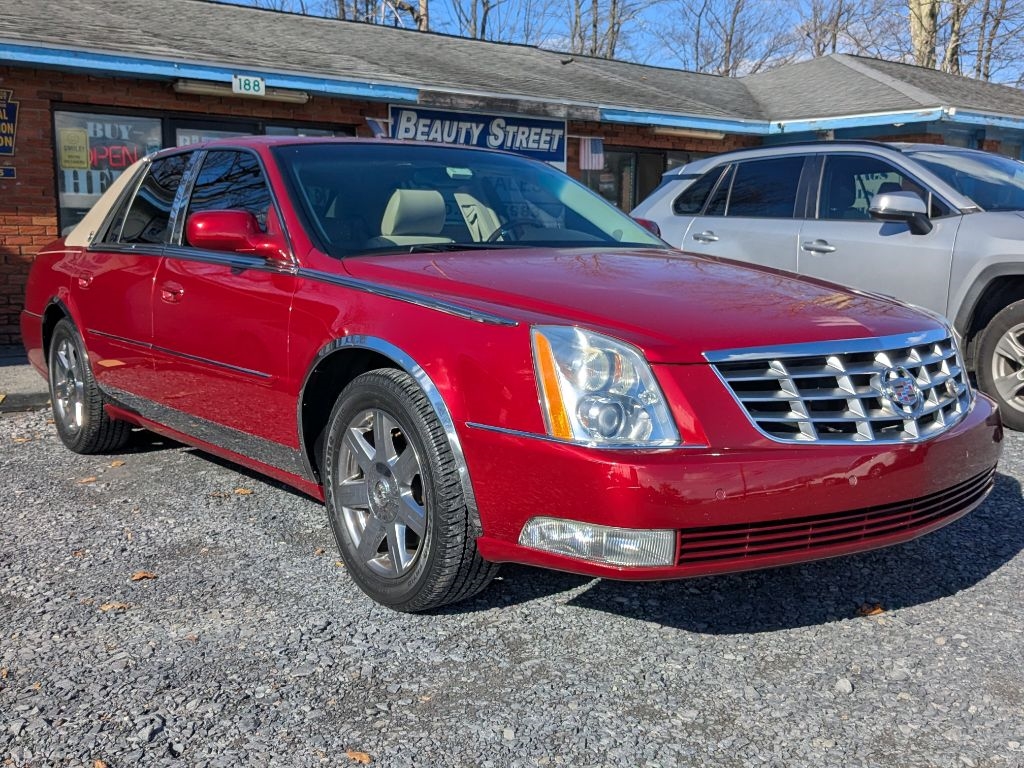 2011 Cadillac DTS LUXURY COLLECTION