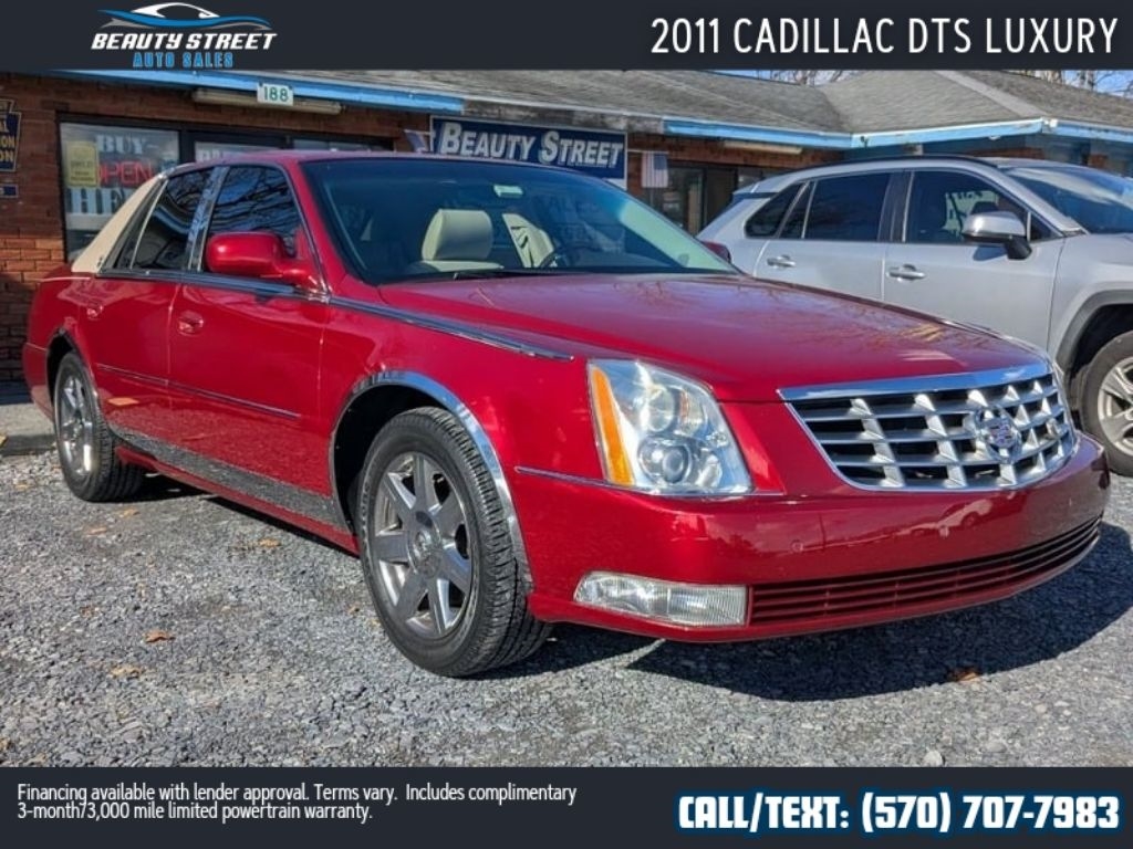 2011 Cadillac DTS LUXURY COLLECTION