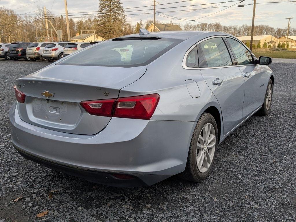 Chevrolet Malibu  2018