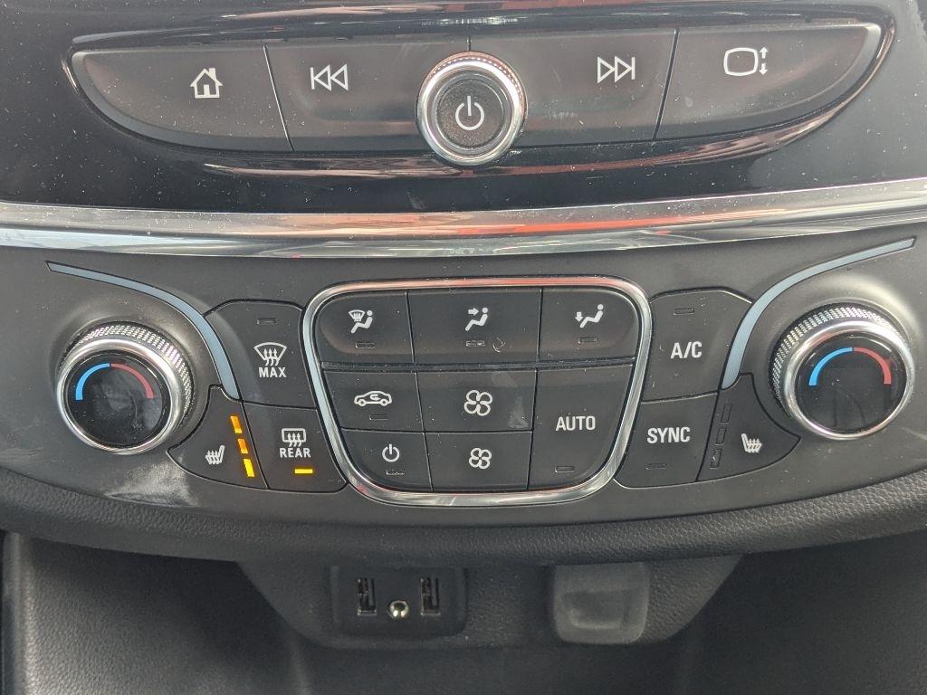 Chevrolet Traverse  2021