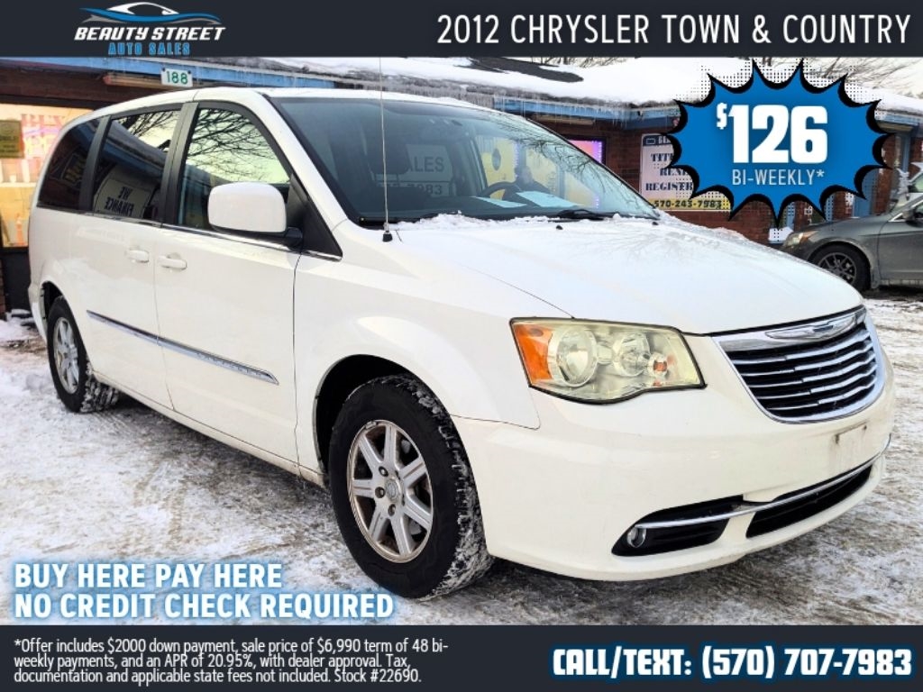 2012 Chrysler Town & Country TOURING