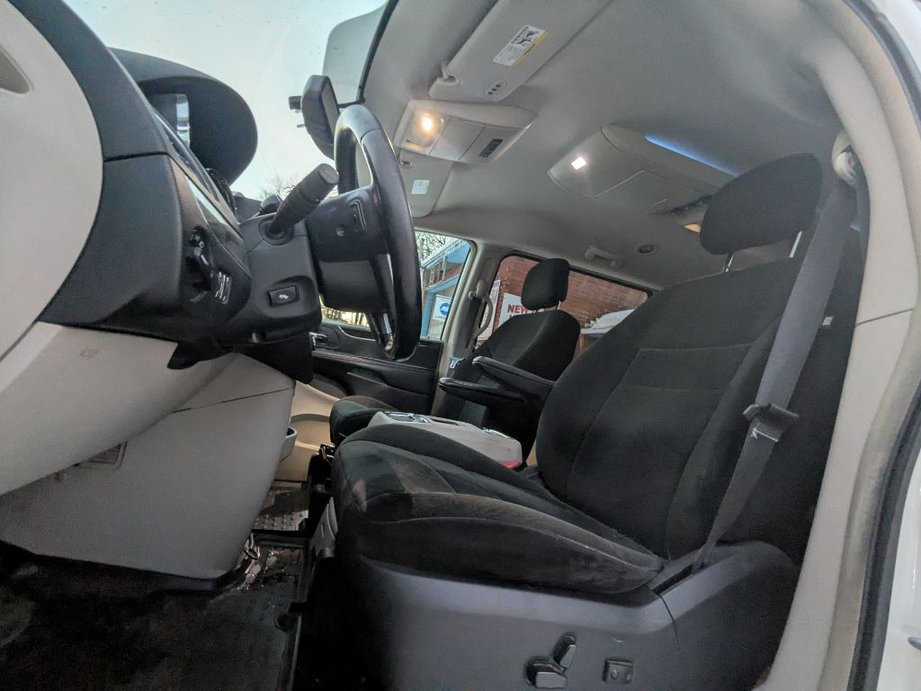 Chrysler Town & Country  2012