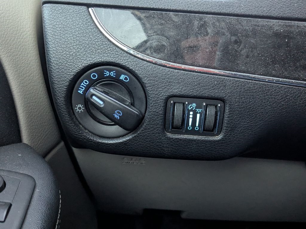 Chrysler Town & Country  2012