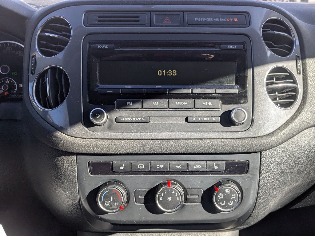 Volkswagen Tiguan  2014