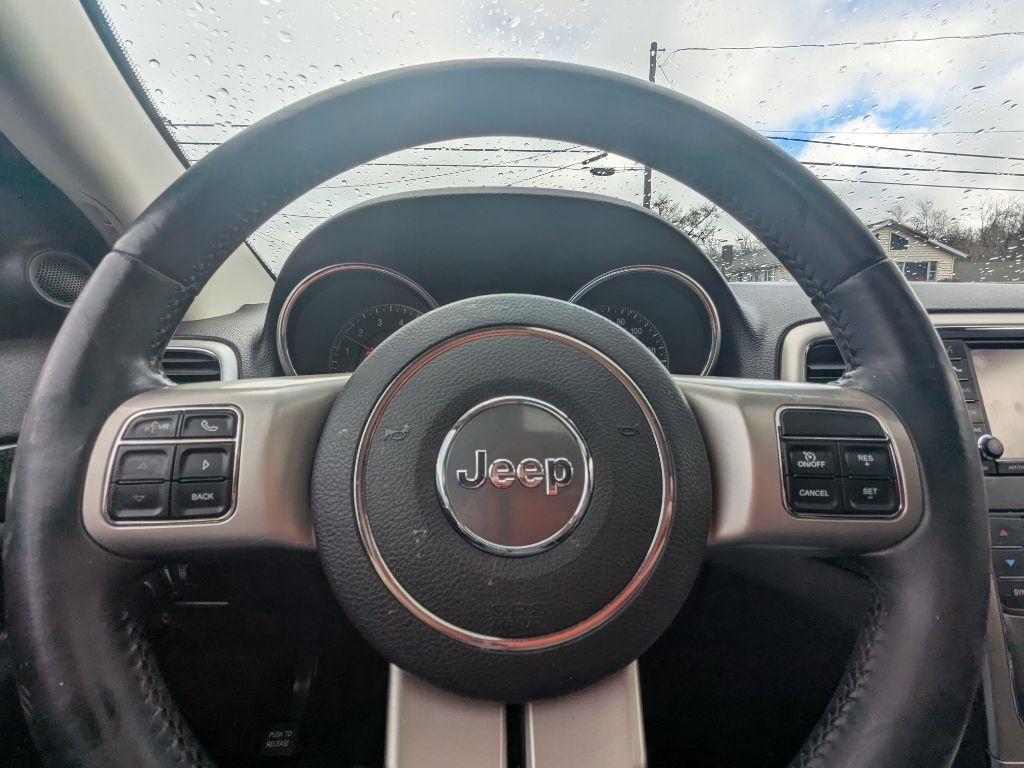 Jeep Grand Cherokee  2012