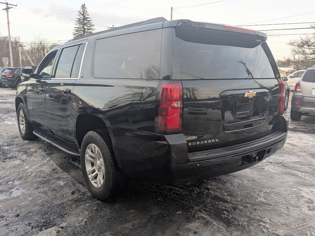Chevrolet Suburban  2018