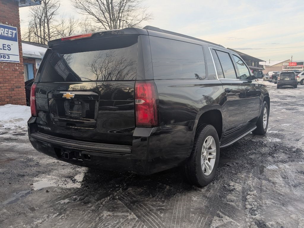 Chevrolet Suburban  2018