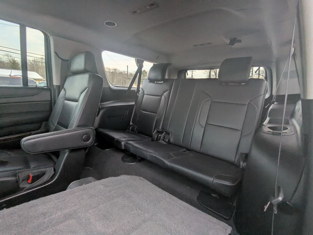 Chevrolet Suburban  2018