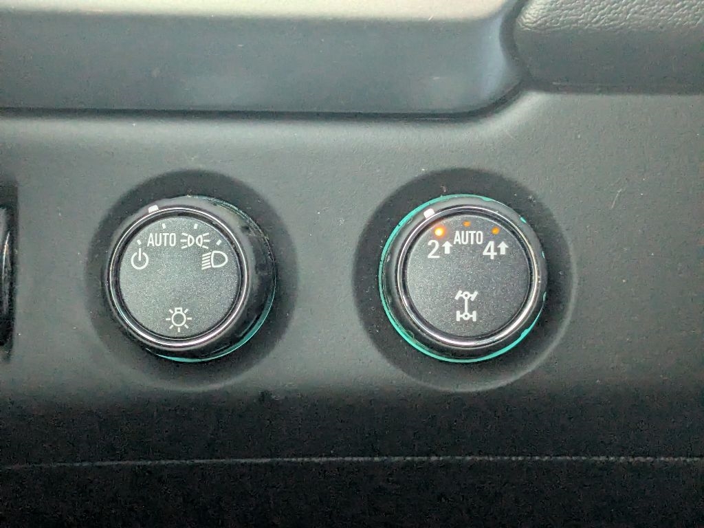 Chevrolet Suburban  2018