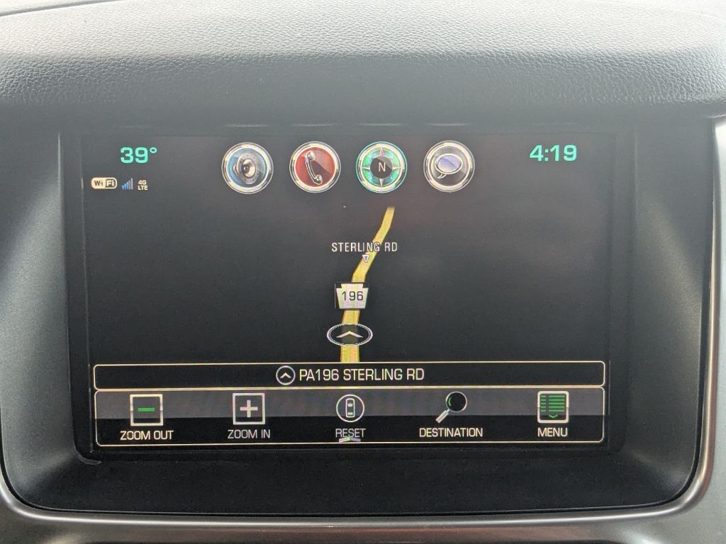 Chevrolet Suburban  2018