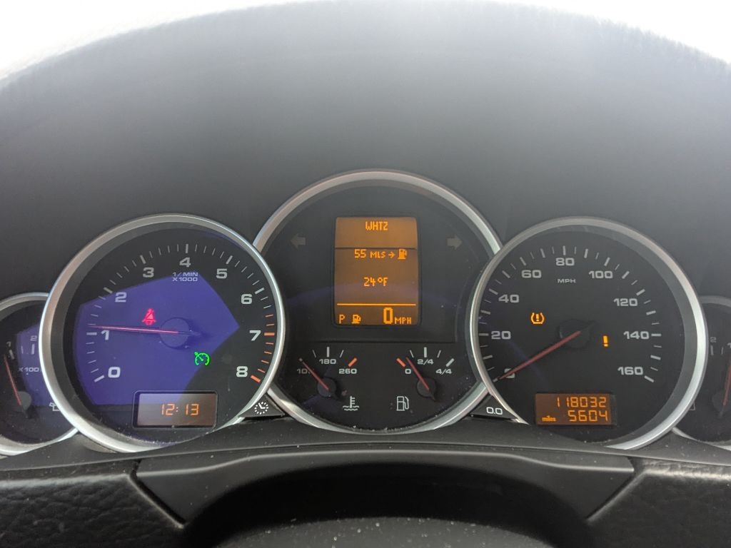 Porsche Cayenne  2010