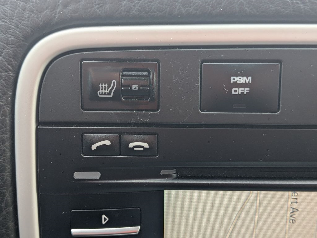 Porsche Cayenne  2010