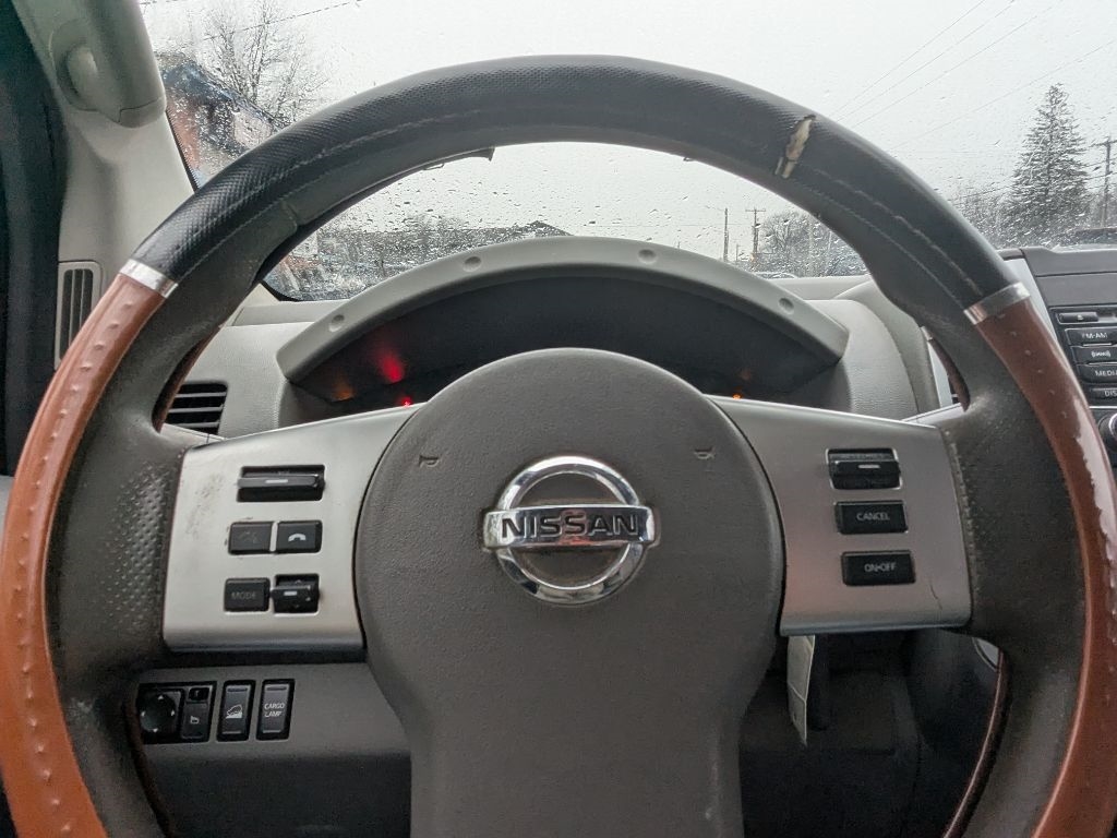 Nissan Frontier  2016