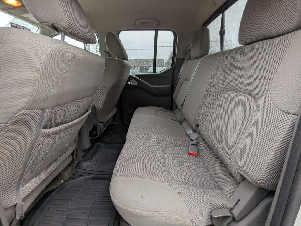 Nissan Frontier  2016