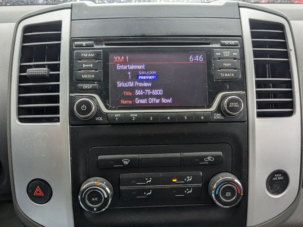 Nissan Frontier  2016