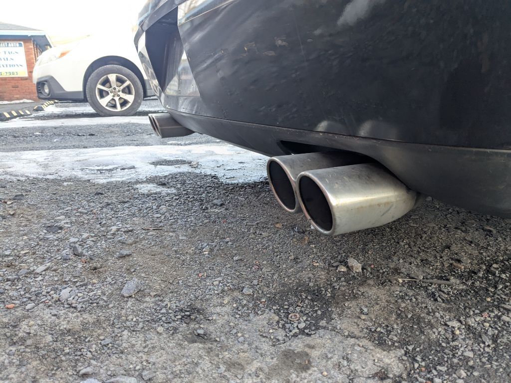 Dodge Challenger  2011