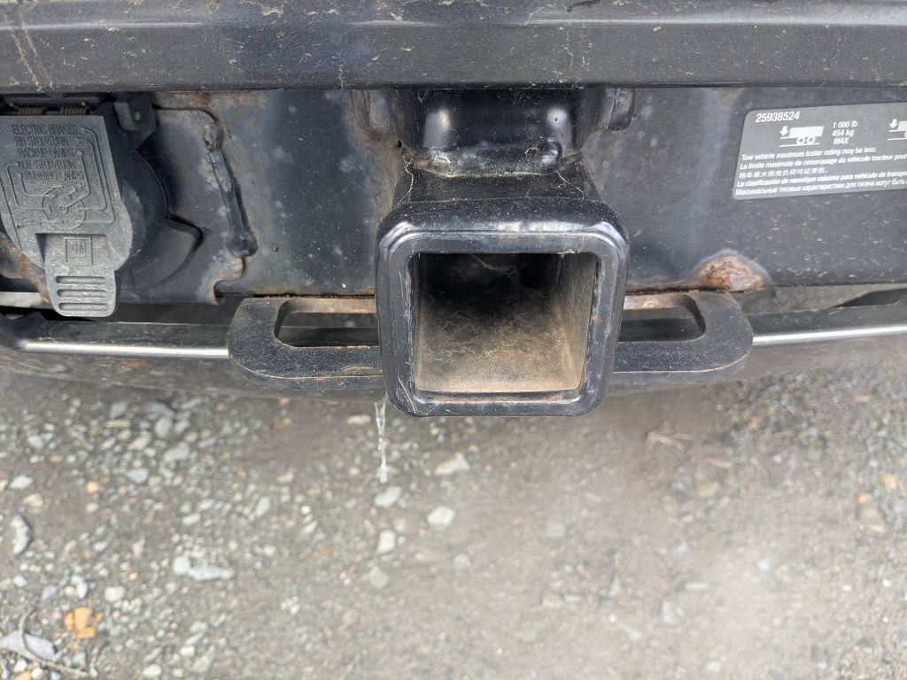 Chevrolet Suburban  2011