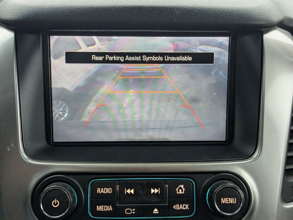 Chevrolet Suburban  2015