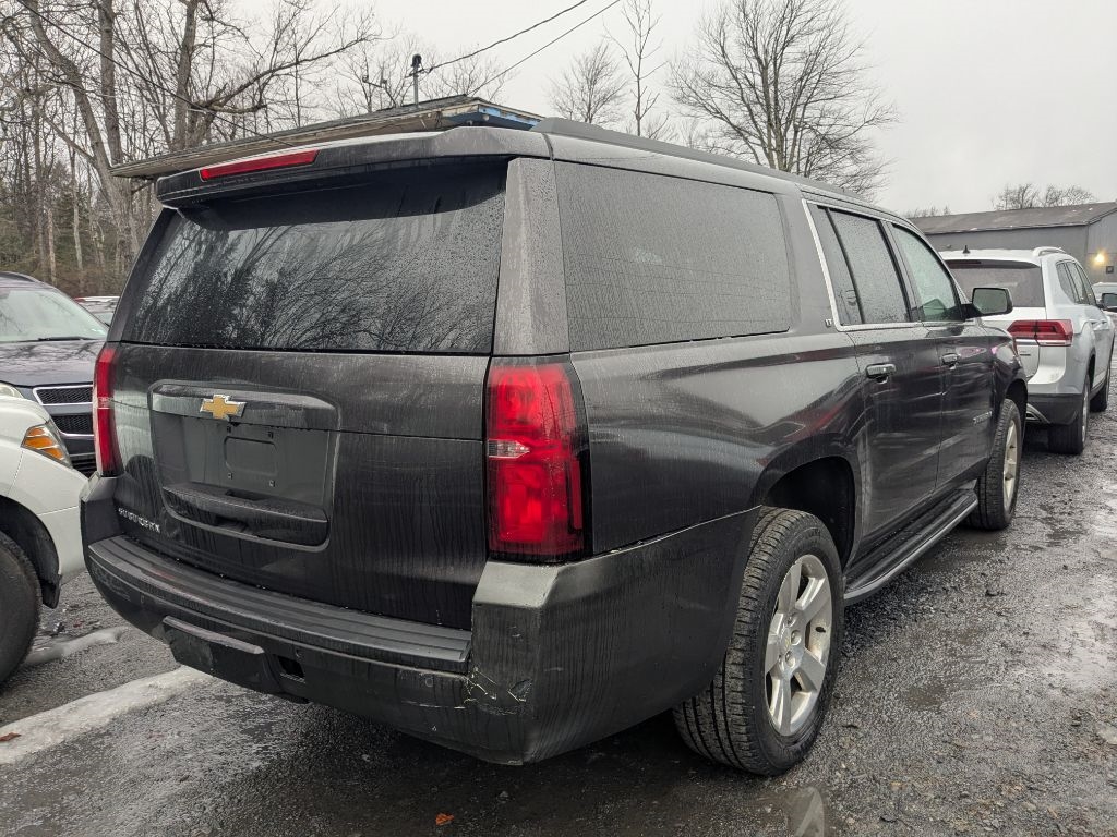Chevrolet Suburban  2015