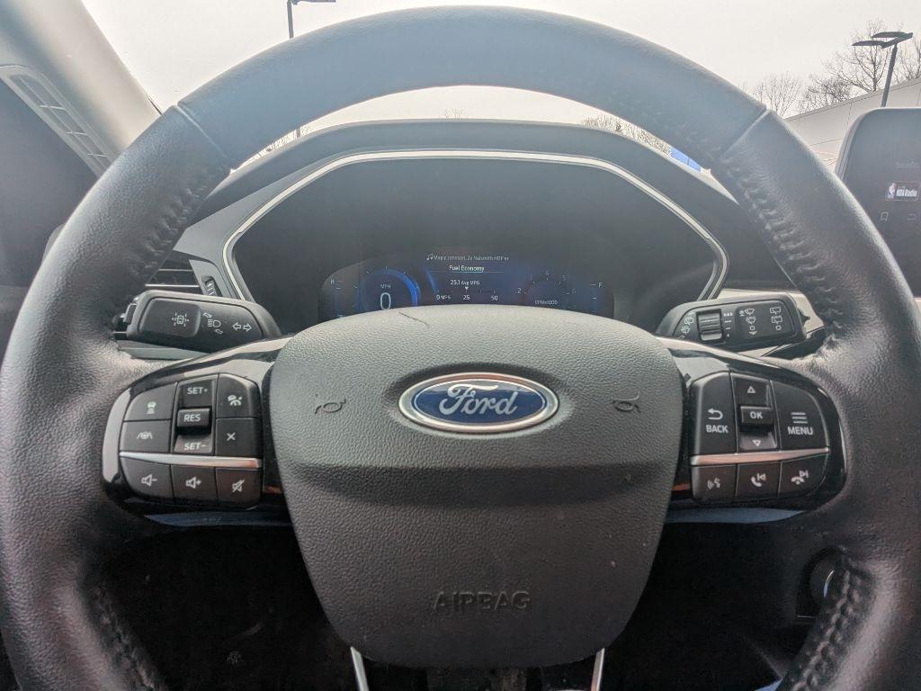 Ford Escape  2021