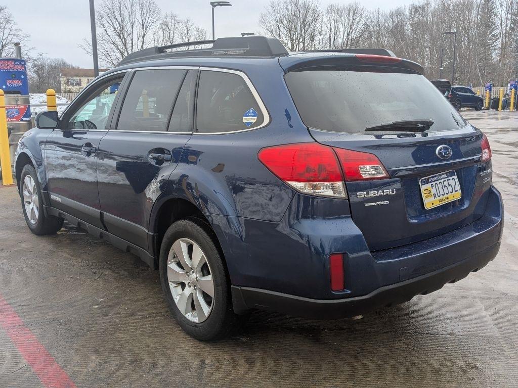 Subaru Outback  2010