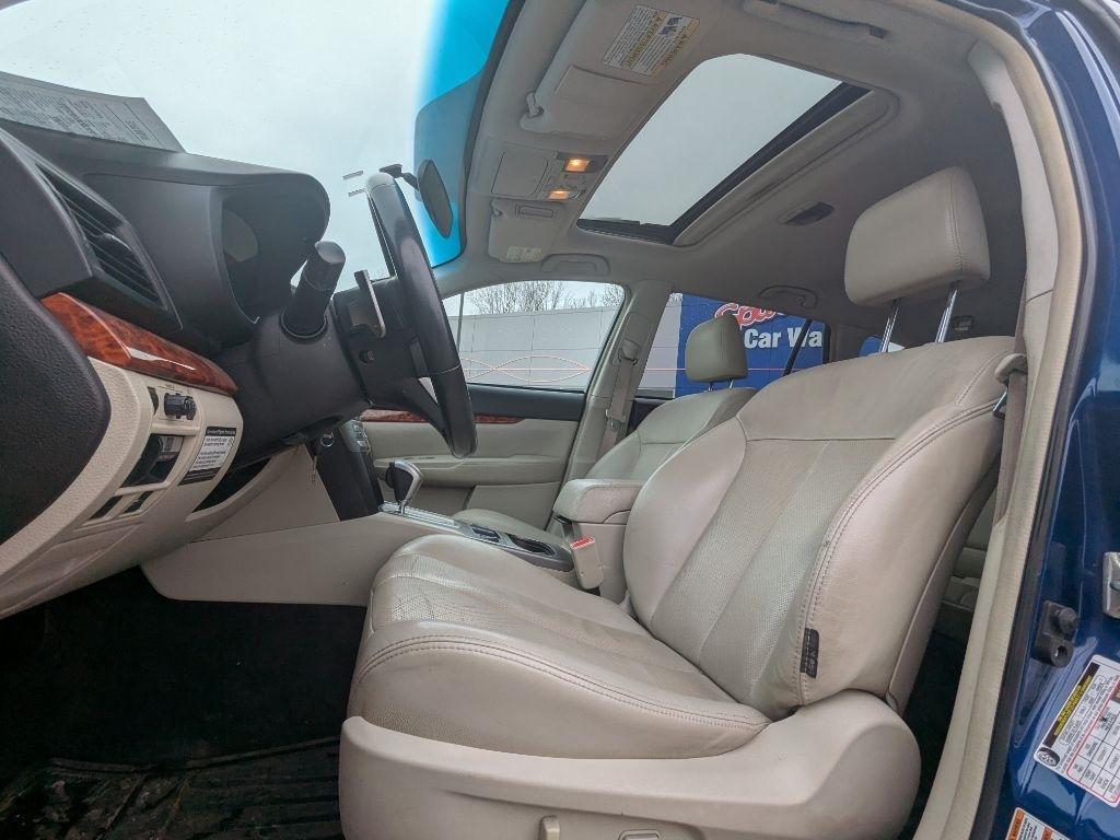 Subaru Outback  2010