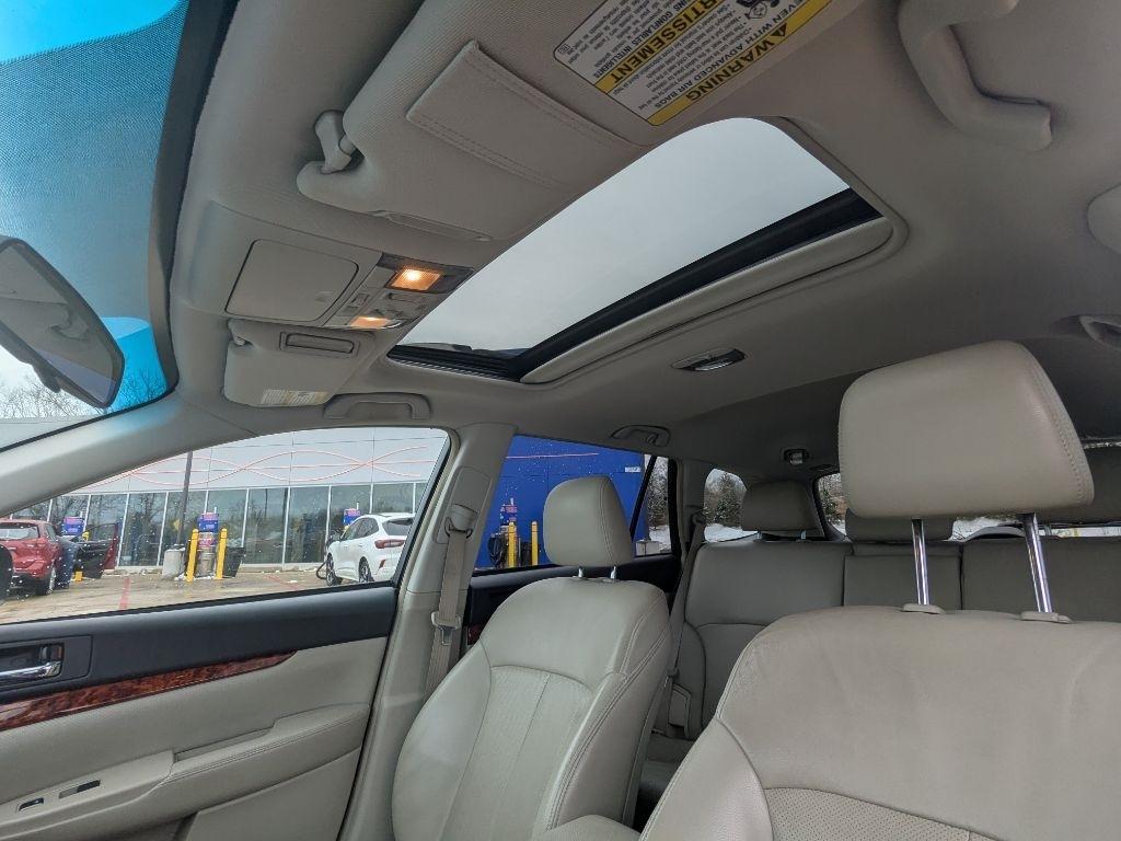 Subaru Outback  2010