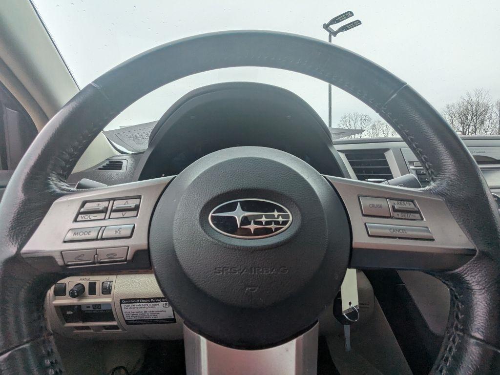 Subaru Outback  2010