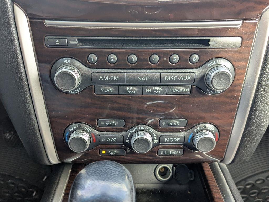 Nissan Pathfinder  2015