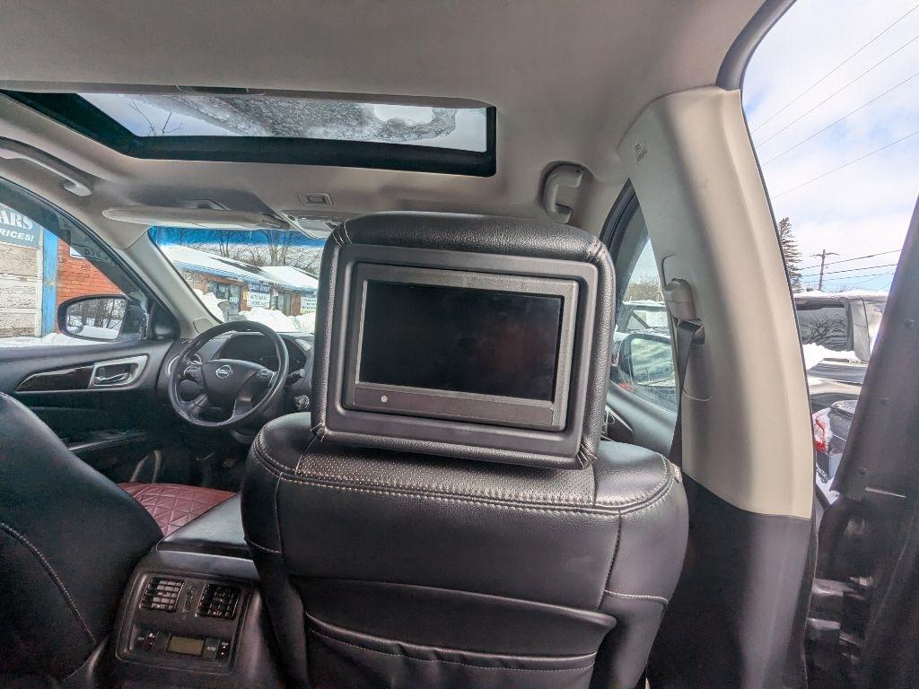 Nissan Pathfinder  2015