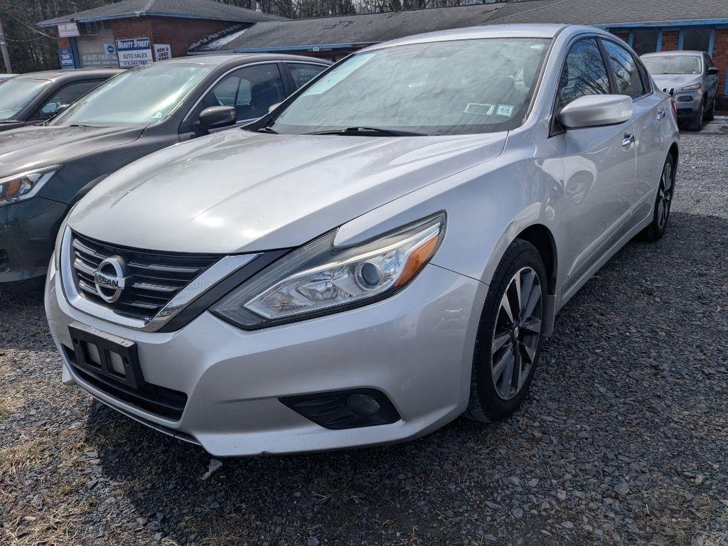 Nissan Altima  2016