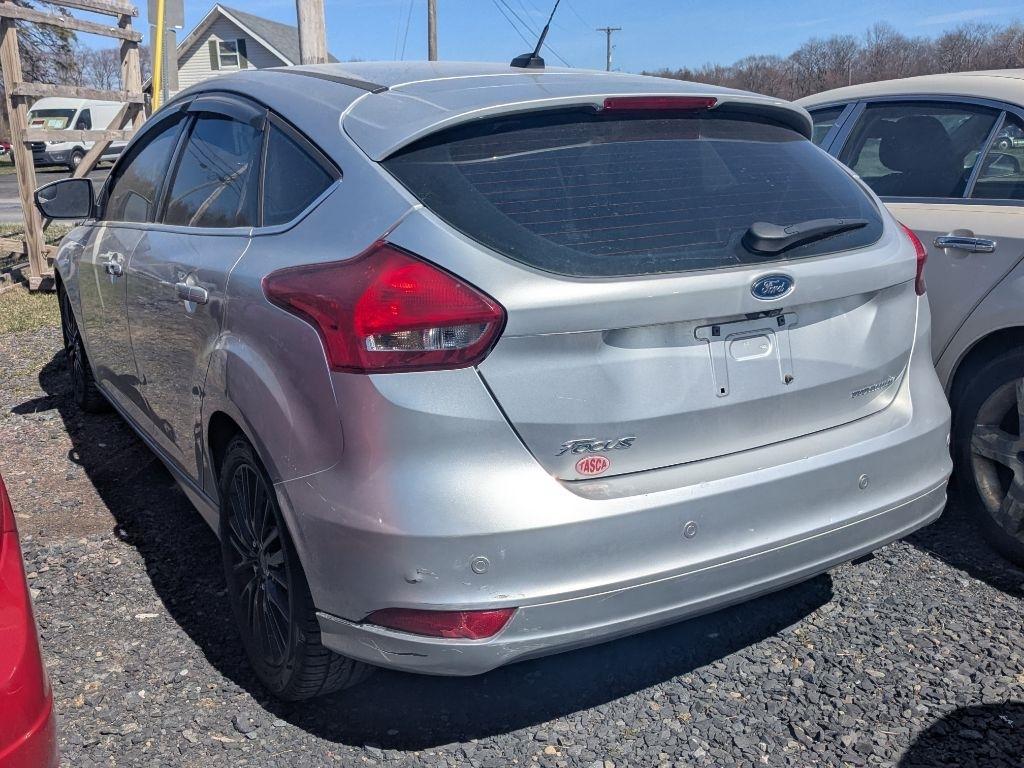 Ford Focus  2017