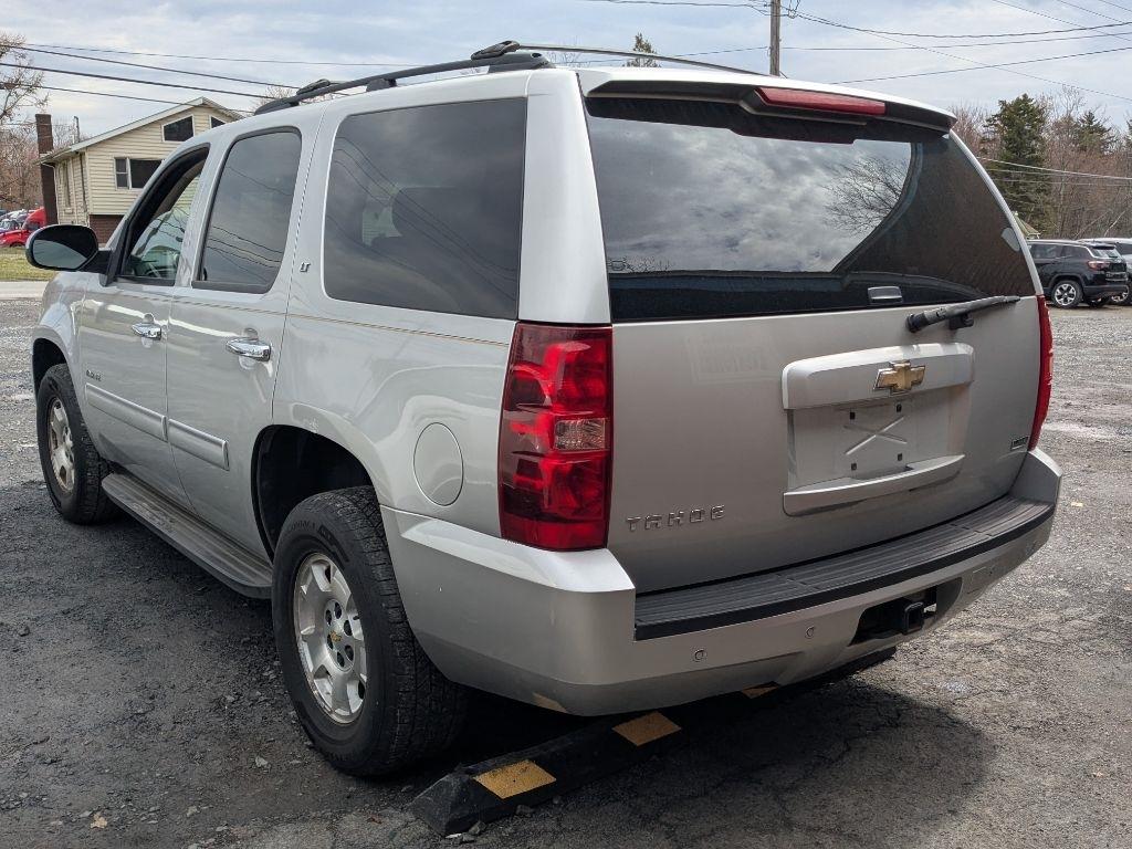 Chevrolet Tahoe  2010