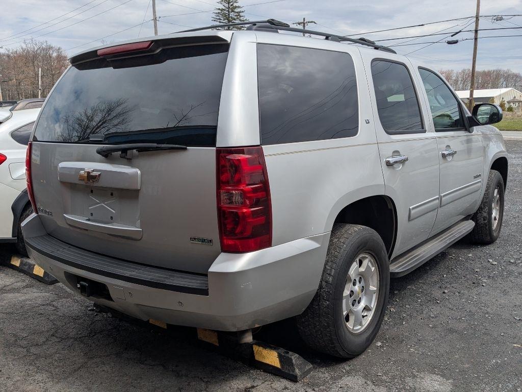 Chevrolet Tahoe  2010