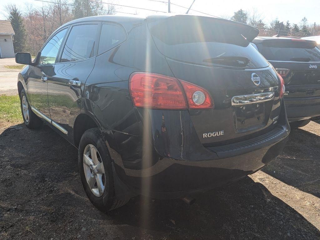Nissan Rogue  2013