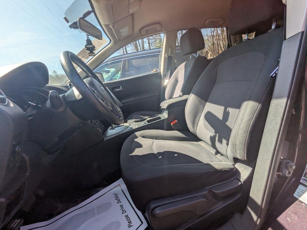 Nissan Rogue  2013